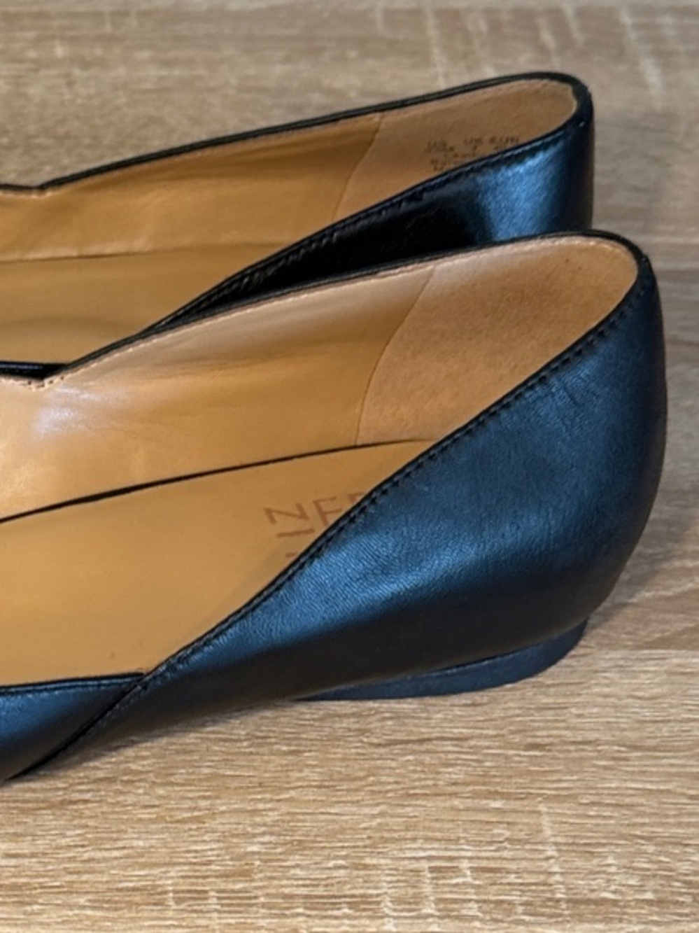 Naturalizer Corin Black Leather Square Toe Comfort Flats Size 9.5 - Picture 5 of 6